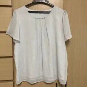 Short sleeve draped shirt